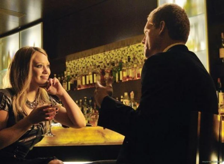 Hilary Duff en beauty-the-briefcase