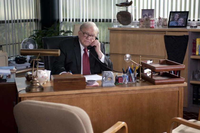 Edward Asner en too-big-to-fail