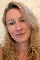 photo of person Anna Barnes