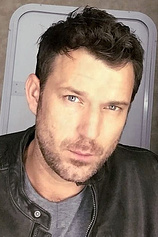 picture of actor Wil Traval