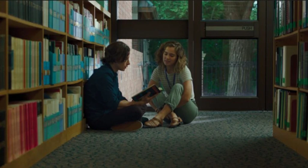 Parker Posey y Haley Lu Richardson en columbus