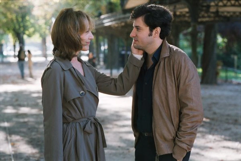 Nathalie Baye y Eric Caravaca en la-clienta