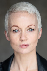 picture of actor Carolyn Bracken