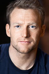 picture of actor Toby Levins