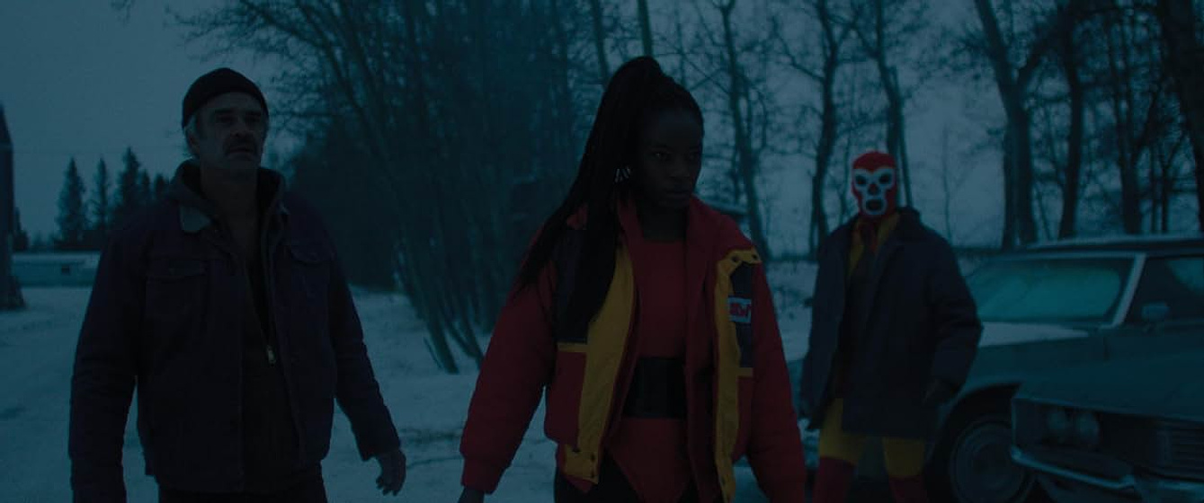 Ayisha Issa, Steven Ogg y Mo Jabari en Dark Match