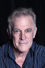 picture of actor Bruce McKinnon