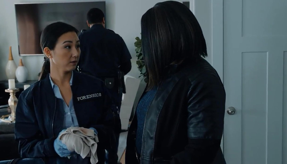 Yolanda Wood y Jihae Song en La Traición