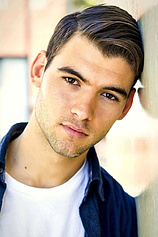 picture of actor Aleks Mikic