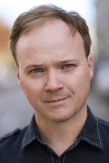photo of person Jonathan Fielding