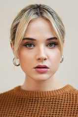 picture of actor Emi Chicoine