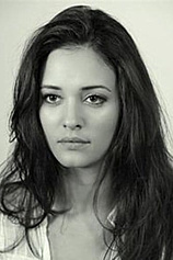 picture of actor Anne Serra