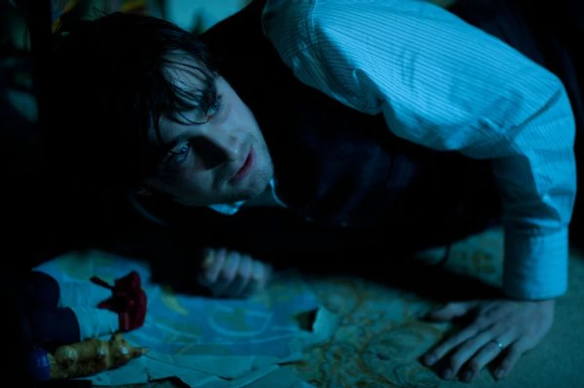 Daniel Radcliffe en la-mujer-de-negro