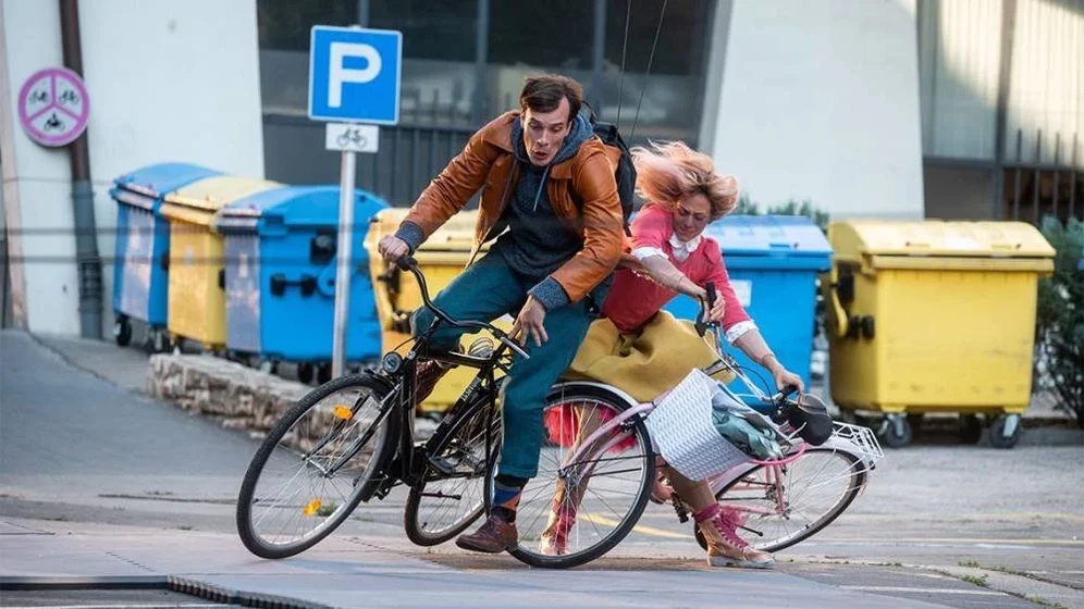 Péter Bárnai y Vivien Rujder en halfway-home