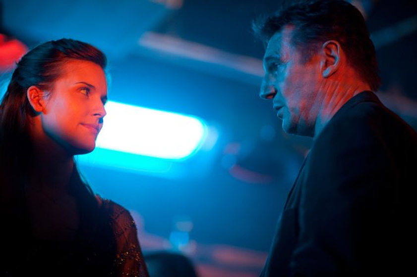 Liam Neeson y Maggie Grace en Venganza: Conexión Estambul