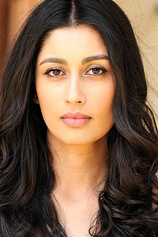 picture of actor Karishma Ahluwalia