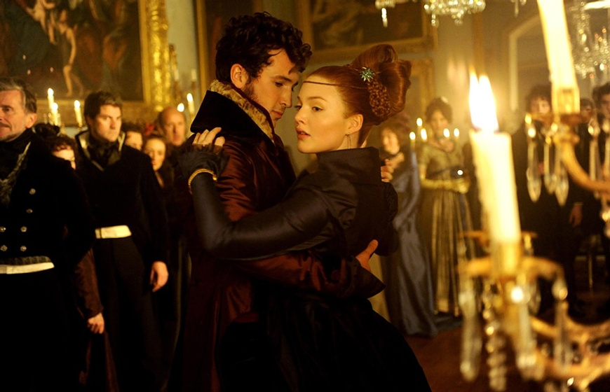 Holliday Grainger y Ben Lloyd-Hughes en Grandes Esperanzas