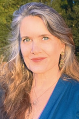photo of person Tracy Sallows
