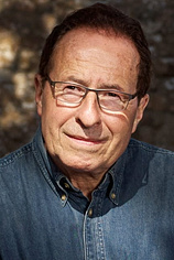 photo of person Peter James [IV]