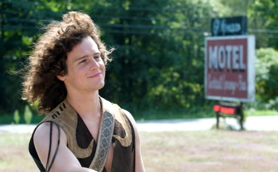 Jonathan Groff en destino-woodstock