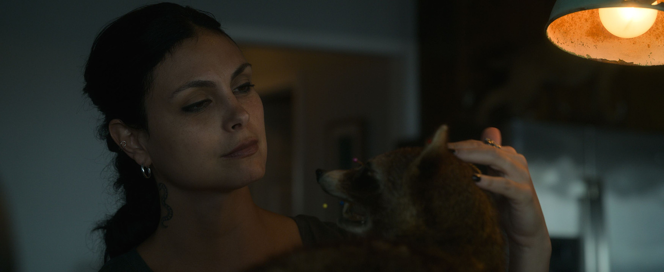 Morena Baccarin en Fast Charlie