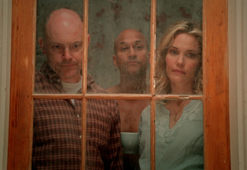 Leslie Bibb y Rob Corddry en hell-baby