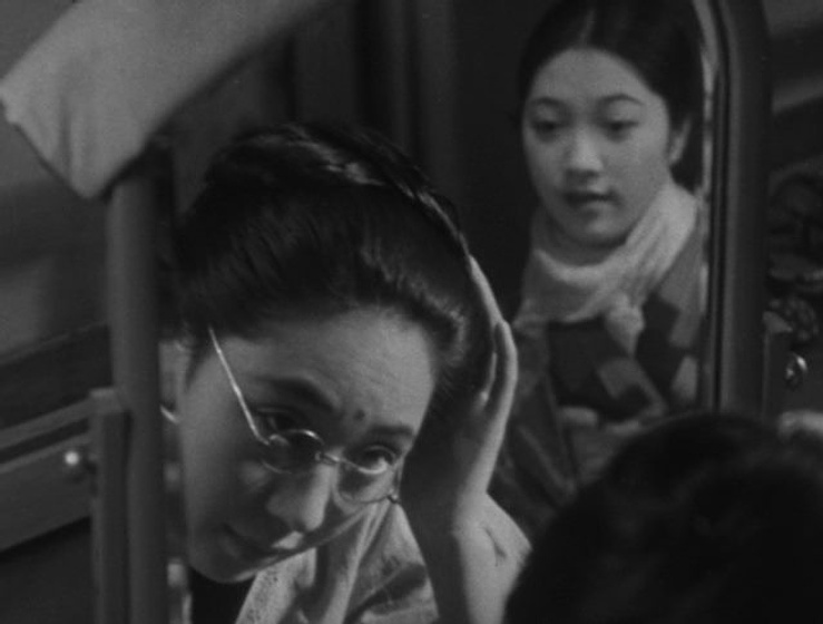 Mitsuko Yoshikawa en Lejos de Ti