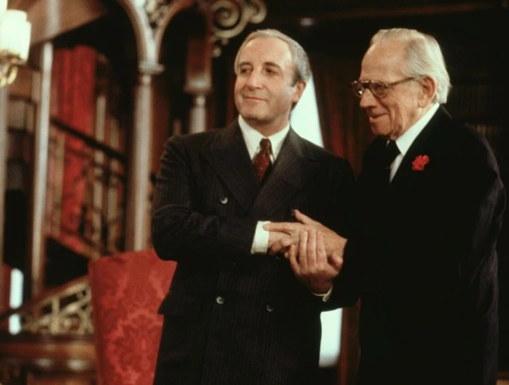 Melvyn Douglas y Peter Sellers en bienvenido-mr-chance