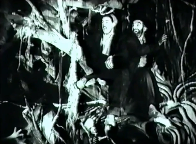 Ezzatollah Vosoogh y Reza Arham Sadr en a-party-in-hell