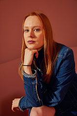 photo of person Sophie Compton
