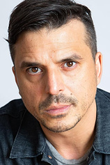 picture of actor Damien Luvara