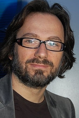 photo of person James Huth