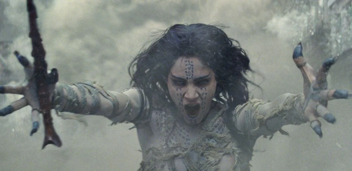 Sofia Boutella en La Momia