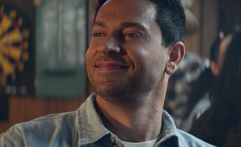 Zachary Levi en american-underdog