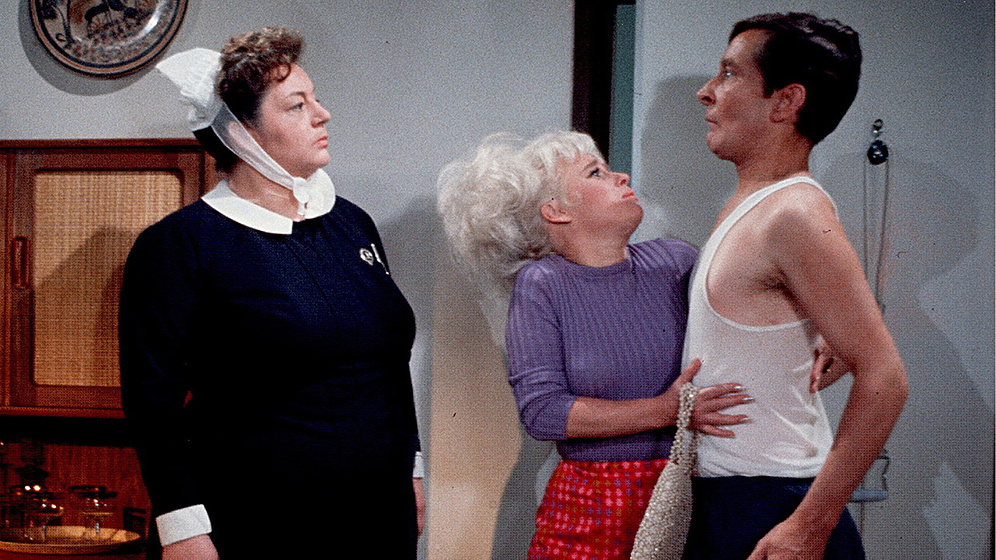 Barbara Windsor, Kenneth Williams y Hattie Jacques en Follón en el Hospital
