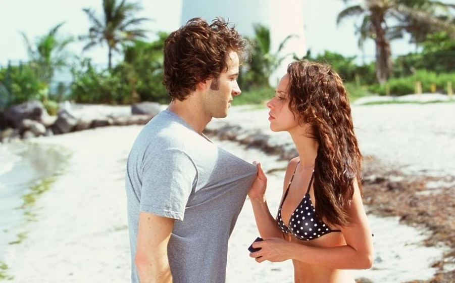 Jennifer Love Hewitt y Jason Lee en las-seductoras