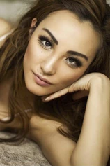 Foto de Louise Cho