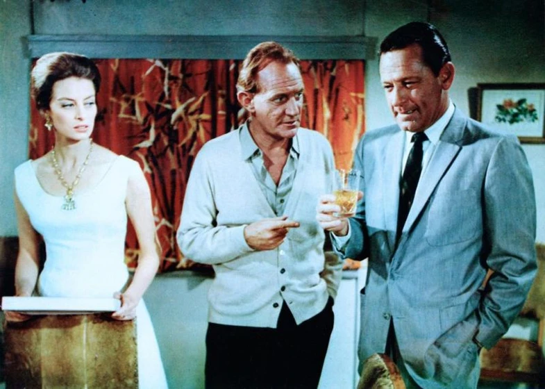 William Holden, Trevor Howard y Capucine en el-leon