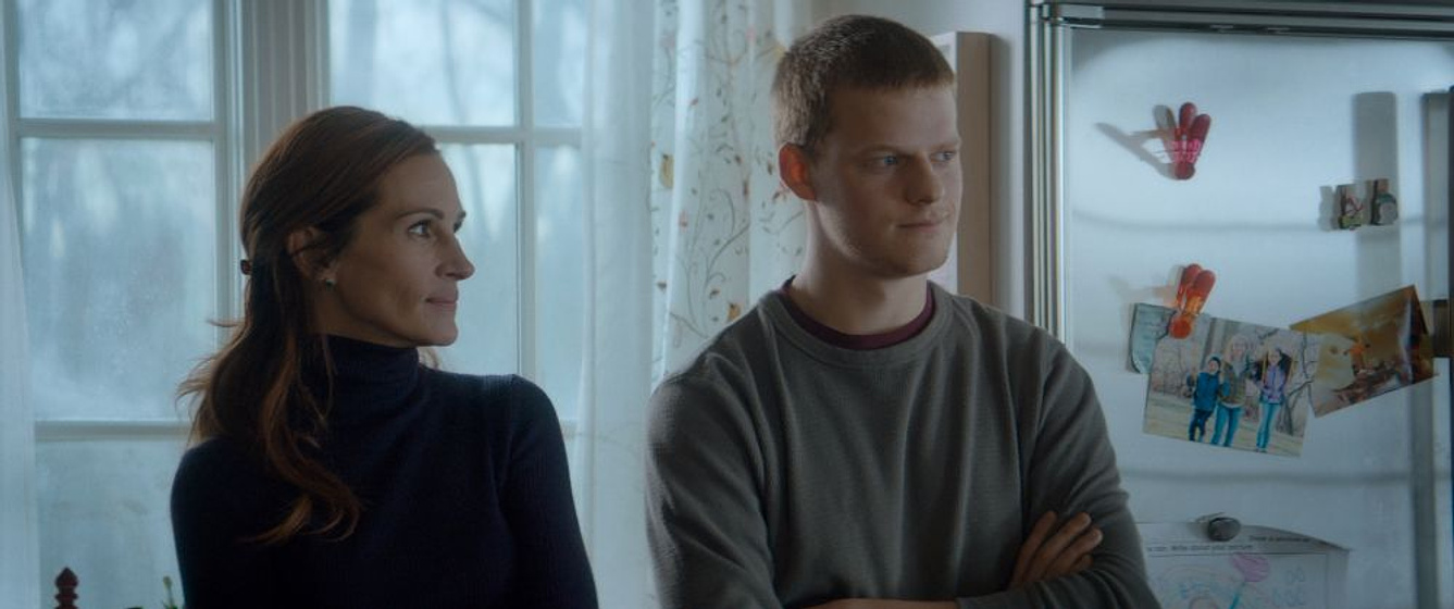 Julia Roberts y Lucas Hedges en El Regreso de Ben