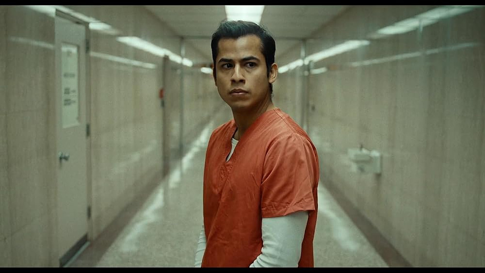 Erick Lopez en please-hold