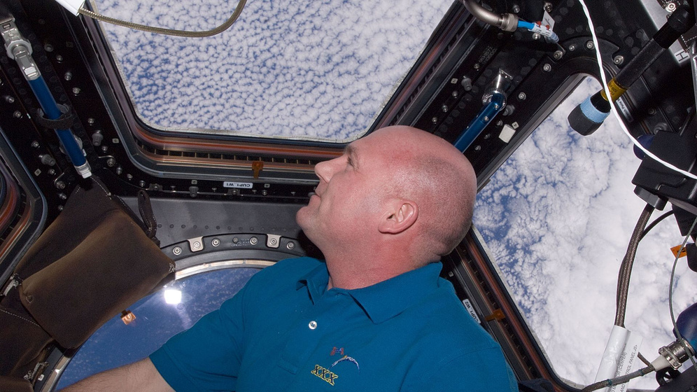 André Kuipers en Beyond, ode to the Earth