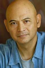 picture of actor Dom Magwili
