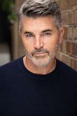 picture of actor Martin Crewes