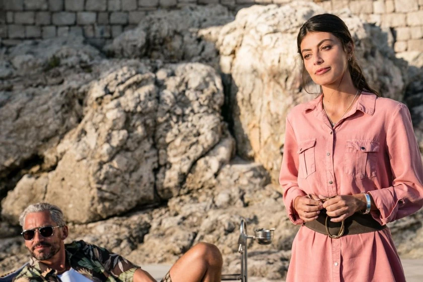 Alessandra Mastronardi en el-insoportable-peso-de-un-talento-descomunal