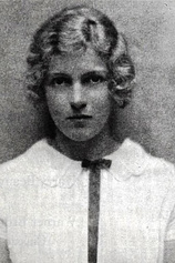 photo of person Dorothy Farnum
