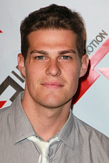 picture of actor Greg Finley