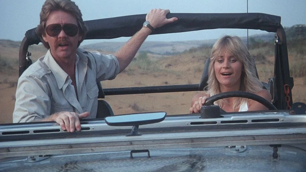 Robert Ginty y Belinda Mayne en white-fire