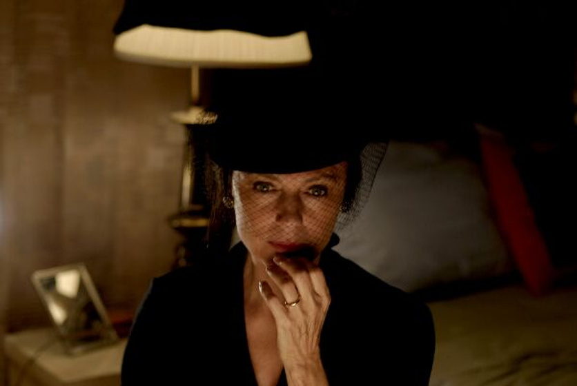 Jacqueline Bisset en Death in Love