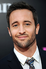 photo of person Alex O'Loughlin