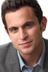 picture of actor Matt Dellapina