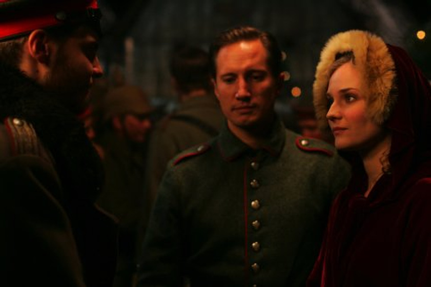 Benno Fürmann, Daniel Brühl y Diane Kruger en Feliz Navidad